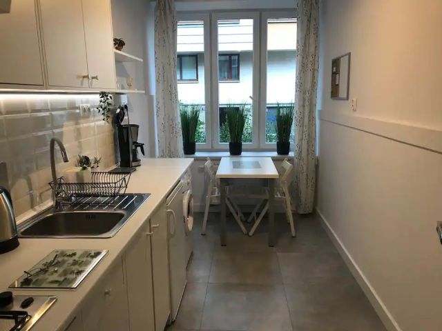 Mieszkanie 1-pokojowe Kraków Krowodrza, ul. Mieczysława Karłowicza. Zdjęcie 1