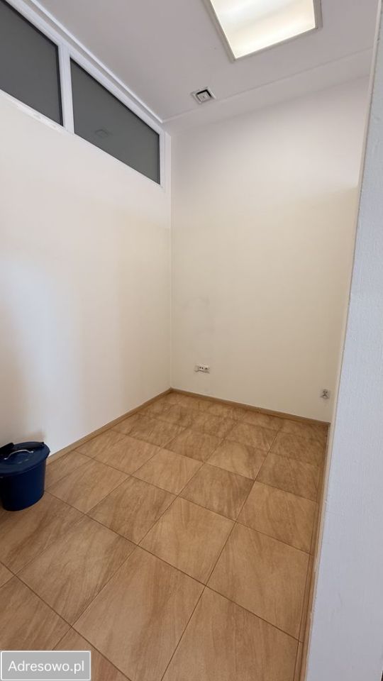 Lokal Kalisz Korczak, ul. Dobrzecka. Zdjęcie 7