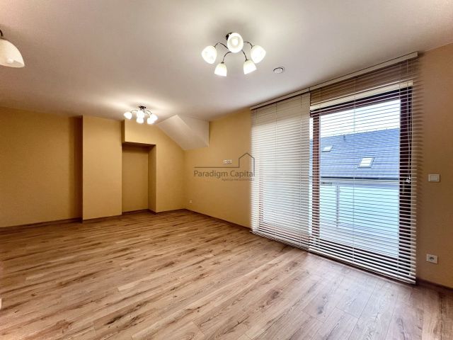 bliźniak, 5 pokoi Modlniczka. Zdjęcie 11