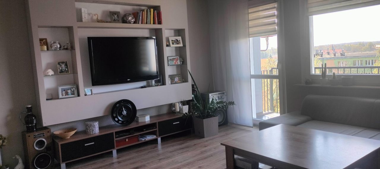 Mieszkanie 3-pokojowe Bolesławiec, ul. Stefana Starzyńskiego. Zdjęcie 2