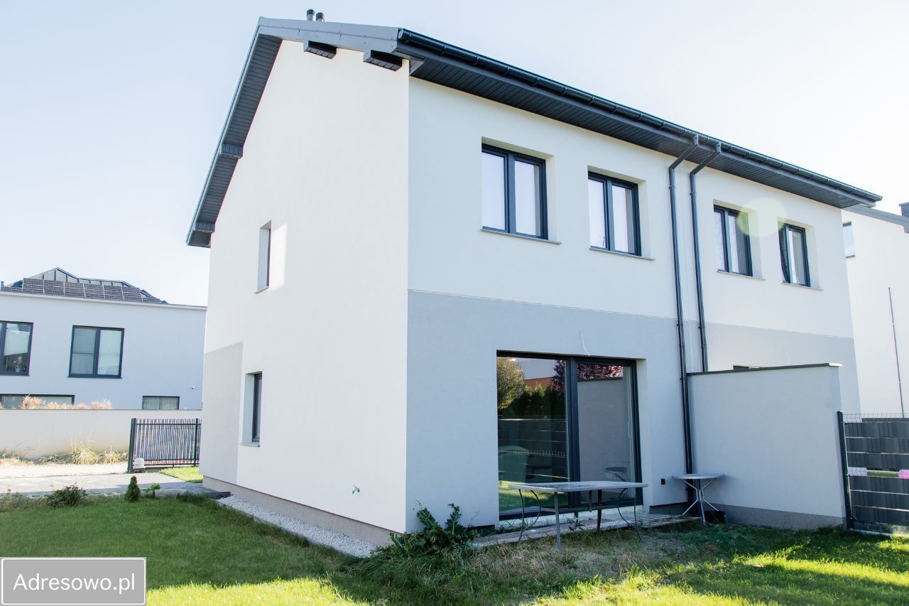 bliźniak, 4 pokoje Cybulice Duże, ul. Spacerowa. Zdjęcie 7