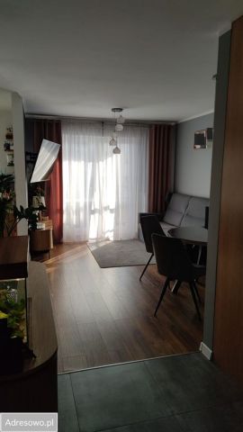 Mieszkanie 3-pokojowe Ciechanów, ul. Wincentego Witosa. Zdjęcie 1