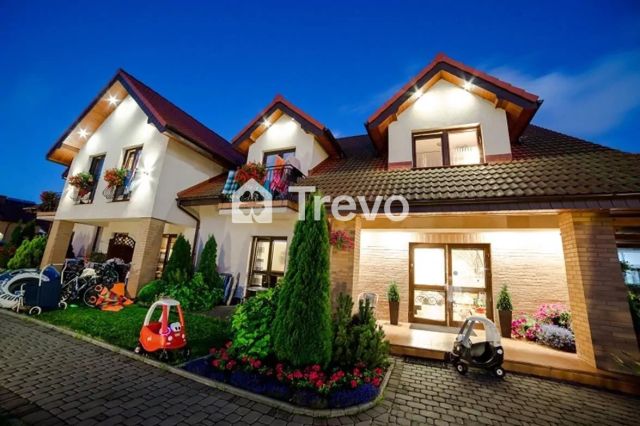 dom wolnostojący, 17 pokoi Rowy, ul. Bosmańska. Zdjęcie 1