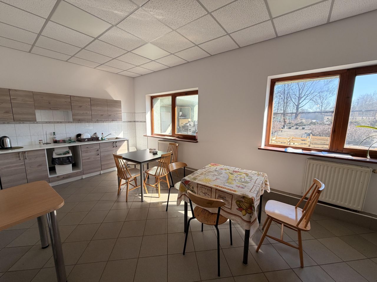 Hala/magazyn Jelenia Góra Cieplice Śląskie-Zdrój. Zdjęcie 4