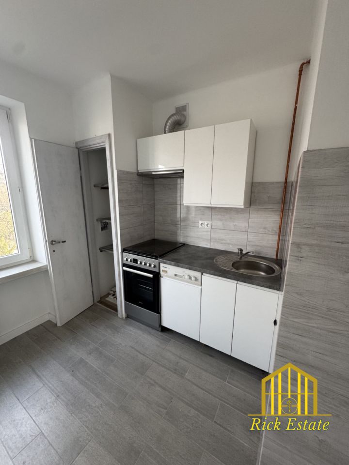 Mieszkanie 2-pokojowe Bielsko-Biała Złote Łany, ul. Akademii Umiejętności. Zdjęcie 5