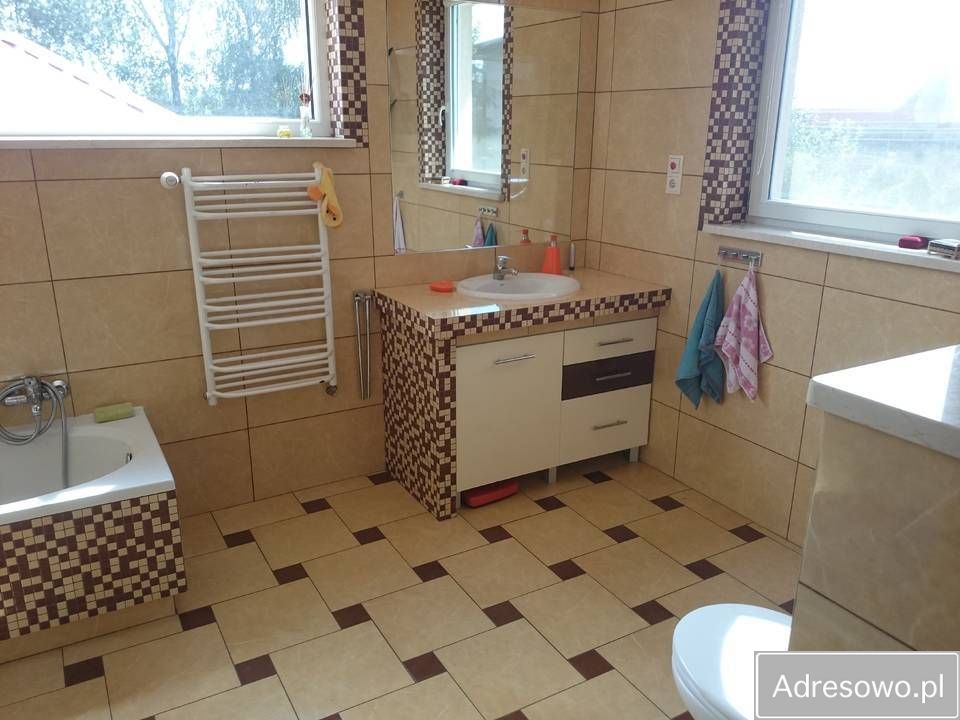 dom wolnostojący, 6 pokoi Nieporęt, ul. Małołęcka. Zdjęcie 3