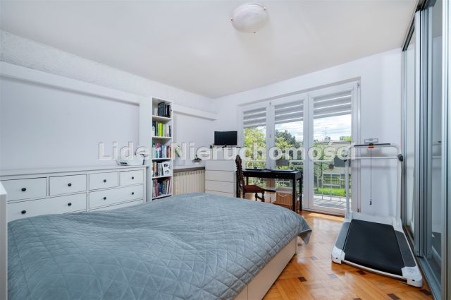 dom wolnostojący, 8 pokoi Pabianice, ul. Karniszewicka. Zdjęcie 12
