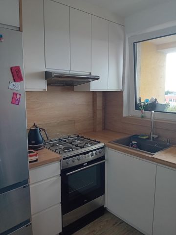 Mieszkanie 3-pokojowe Płock, ul. Jana Kochanowskiego. Zdjęcie 1