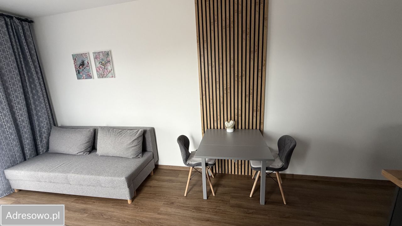 Mieszkanie 2-pokojowe Iwiny, ul. Akacjowa. Zdjęcie 1