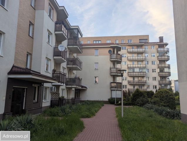 Mieszkanie 4-pokojowe Warszawa Bielany, ul. Jana Kochanowskiego. Zdjęcie 1