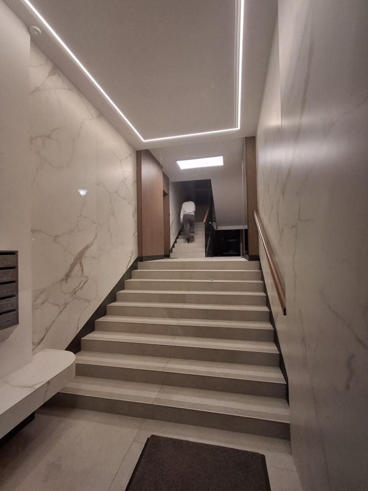 Mieszkanie 4-pokojowe Warszawa Powiśle, al. 3 Maja. Zdjęcie 2