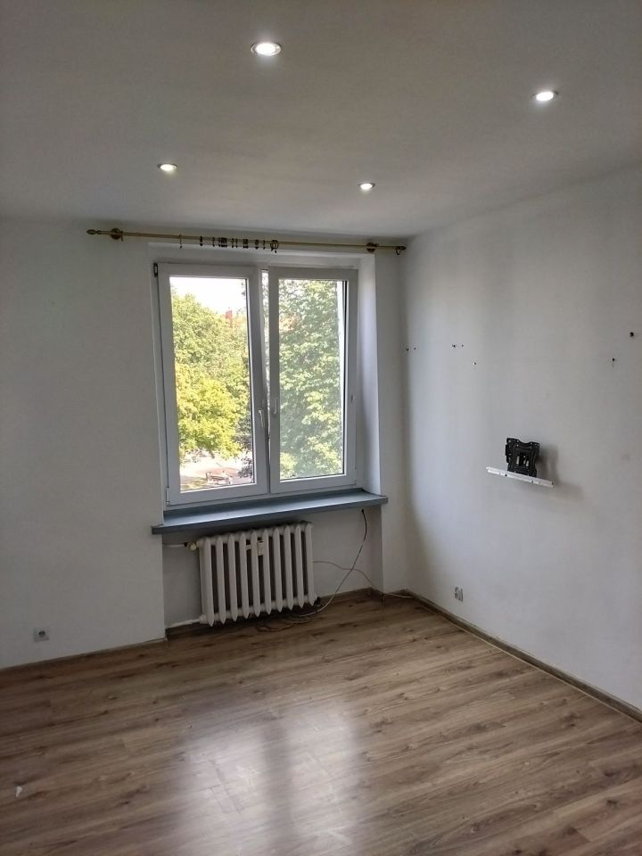 Mieszkanie 2-pokojowe Pyskowice, pl. marsz. Józefa Piłsudskiego. Zdjęcie 4
