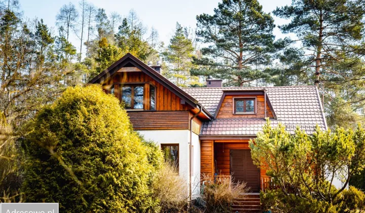 dom wolnostojący, 5 pokoi Pilawa, ul. Klonowa