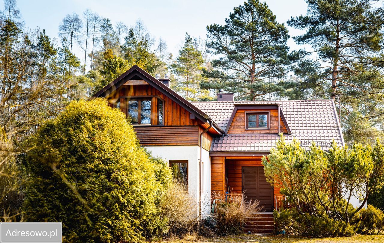 dom wolnostojący, 5 pokoi Pilawa, ul. Klonowa. Zdjęcie 1