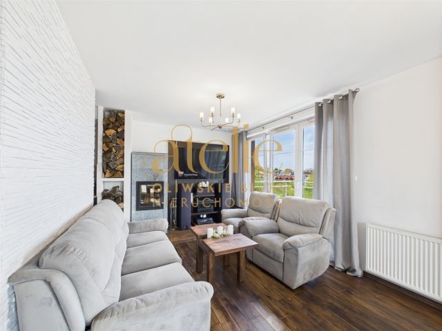 Mieszkanie 4-pokojowe Gdańsk Piecki, ul. Myśliwska. Zdjęcie 1