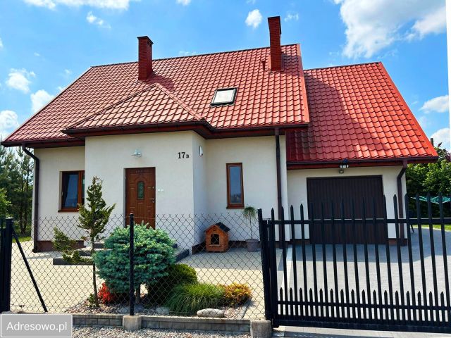 dom wolnostojący, 4 pokoje Makowiec. Zdjęcie 1