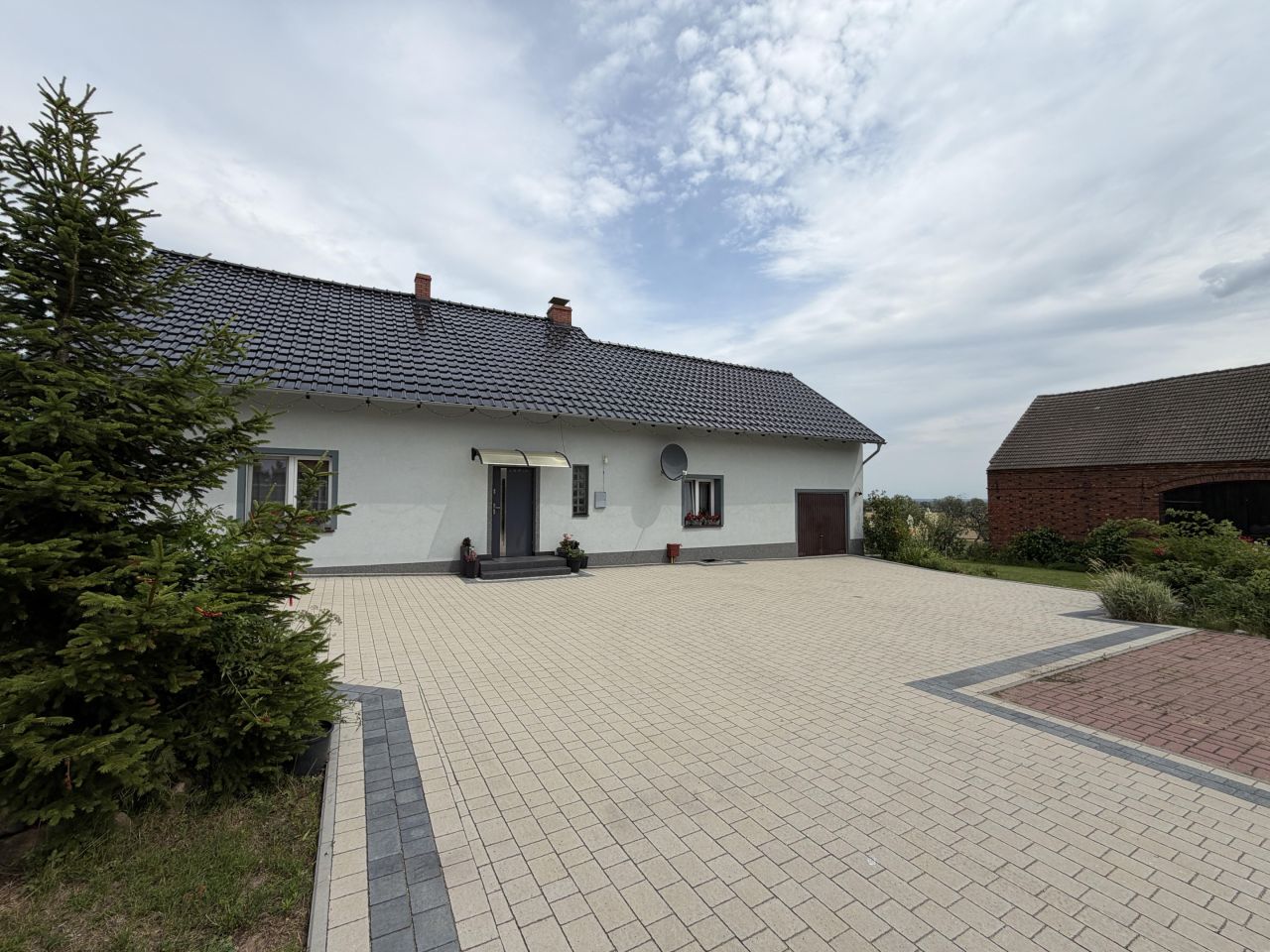 dom wolnostojący, 5 pokoi Bodzów. Zdjęcie 1