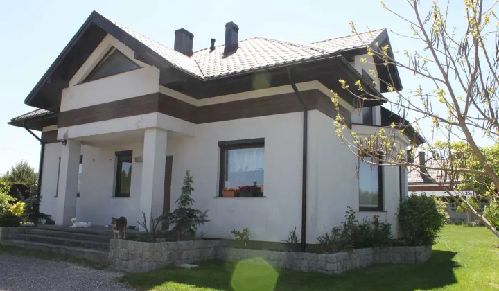 dom wolnostojący, 4 pokoje Górno-Zawada, ul. Wspólna