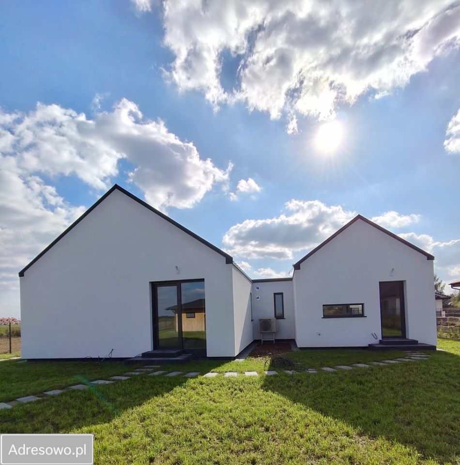 dom wolnostojący, 3 pokoje Lipno. Zdjęcie 3