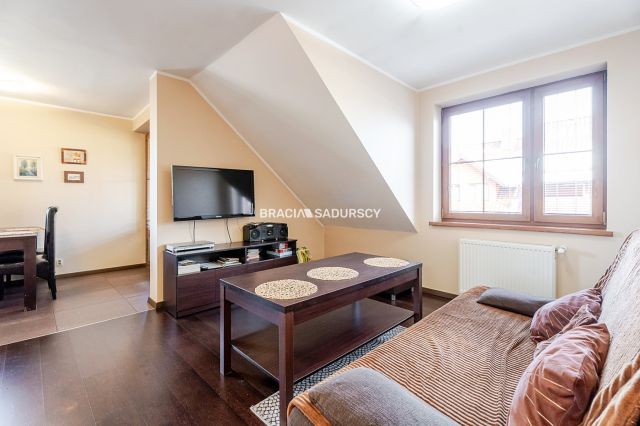 Mieszkanie 3-pokojowe Rabka-Zdrój, ul. marsz. Piłsudskiego. Zdjęcie 2