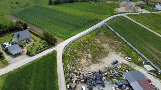 Działka inwestycyjna Lutoryż. Zdjęcie 4