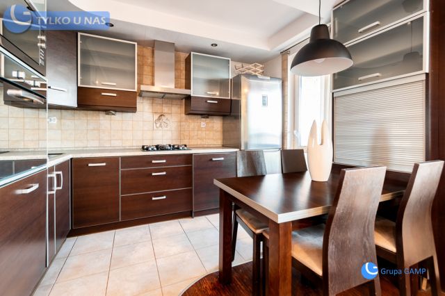 Mieszkanie 4-pokojowe Kraków Czyżyny, os. Dywizjonu 303. Zdjęcie 2