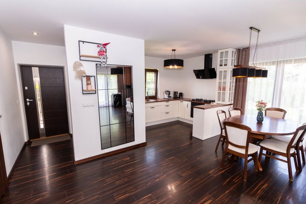 dom wolnostojący, 4 pokoje Bodzechów. Zdjęcie 4