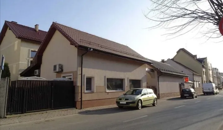 Nieruchomość komercyjna Brzeg Dolny, ul. Odrodzenia