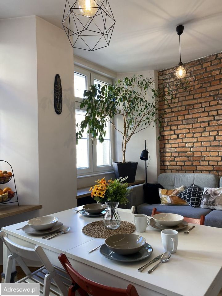 Mieszkanie 3-pokojowe Jelenia Góra Centrum, pl. Ratuszowy. Zdjęcie 11