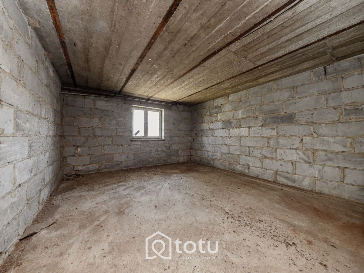 dom wolnostojący, 6 pokoi Mamino. Zdjęcie 17