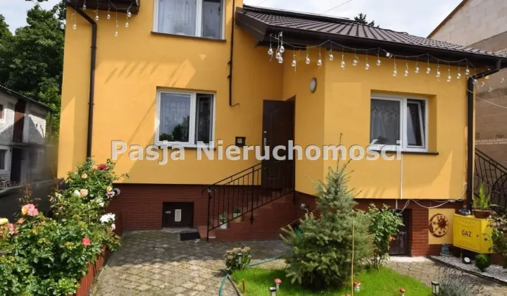 dom wolnostojący, 6 pokoi Staroźreby