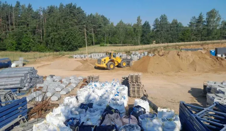 Działka inwestycyjna Zadworzany