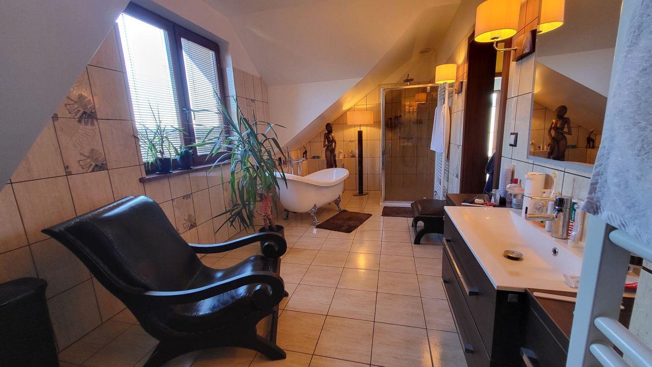 dom wolnostojący, 4 pokoje Stare Babice, Bajkowa. Zdjęcie 19