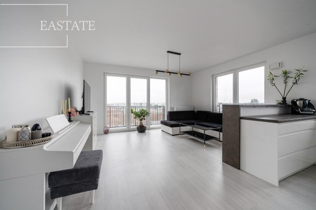 Mieszkanie 3-pokojowe Stara Iwiczna, ul. Tukanów. Zdjęcie 1