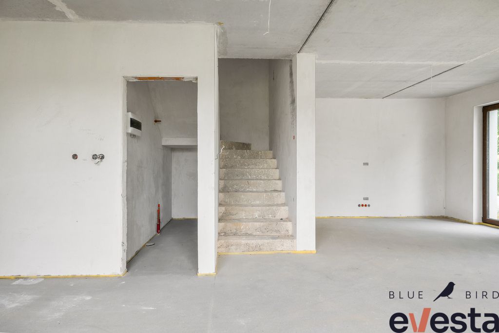 bliźniak, 5 pokoi Legnica. Zdjęcie 3