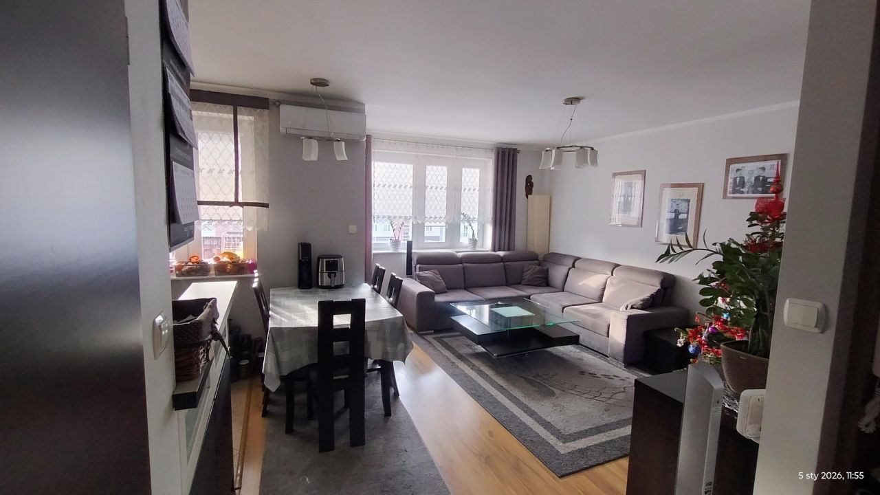 Mieszkanie 3-pokojowe Łomża, ul. por. Łagody. Zdjęcie 2