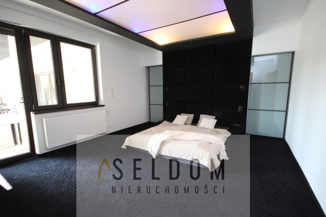 dom wolnostojący, 5 pokoi Krągola. Zdjęcie 13