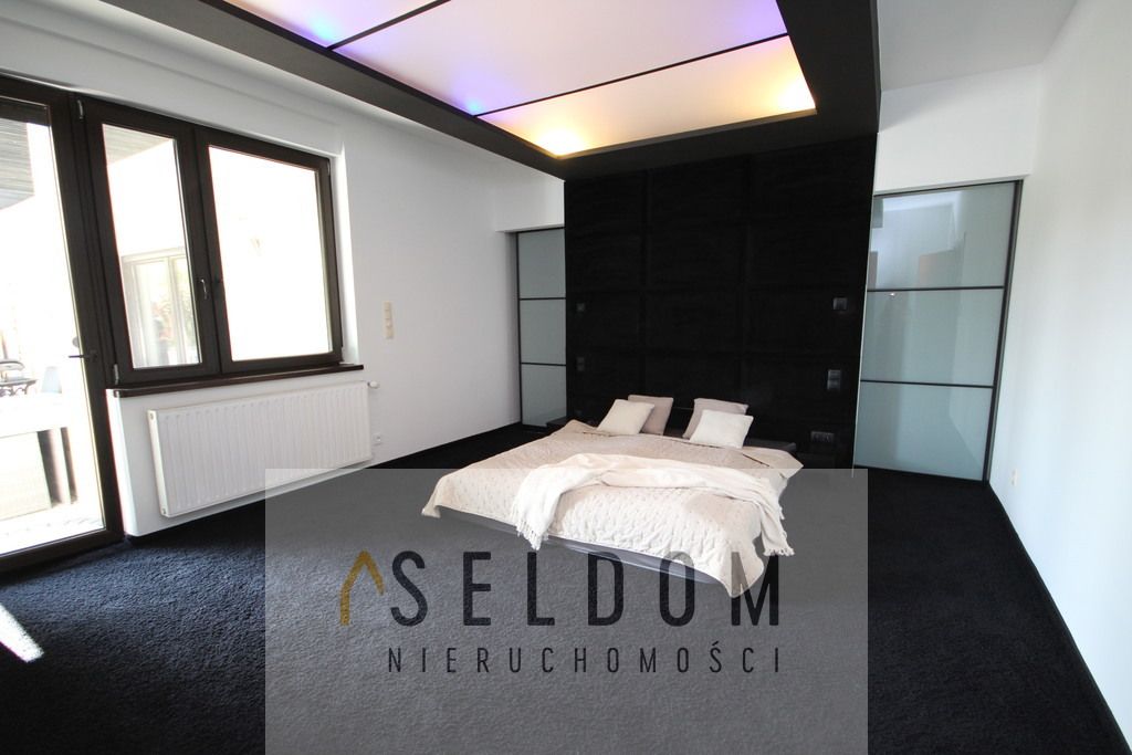 dom wolnostojący, 5 pokoi Krągola. Zdjęcie 13