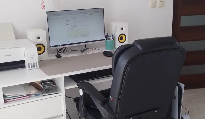 dom wolnostojący, 6 pokoi Kolonia Malennik