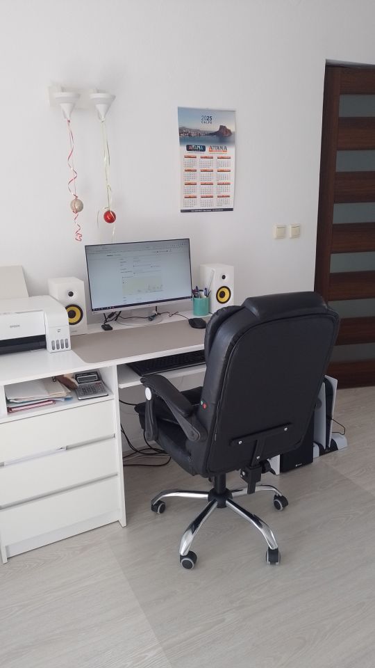 dom wolnostojący, 6 pokoi Kolonia Malennik. Zdjęcie 1