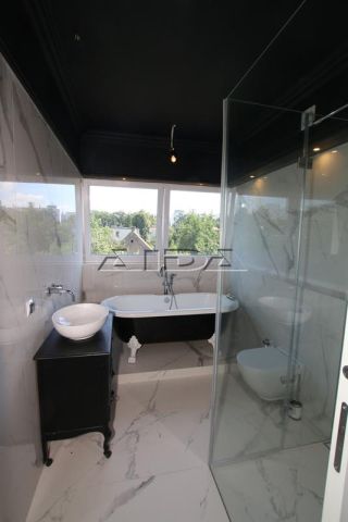 dom wolnostojący, 8 pokoi Wrocław Śródmieście, pl. gen. Walerego Wróblewskiego. Zdjęcie 13