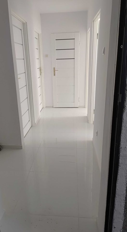 Mieszkanie 3-pokojowe Bystry. Zdjęcie 2