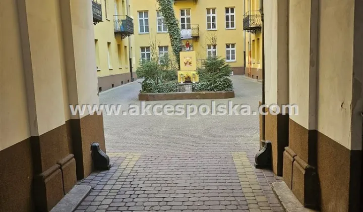 Mieszkanie 3-pokojowe Warszawa Śródmieście, ul. Emilii Plater