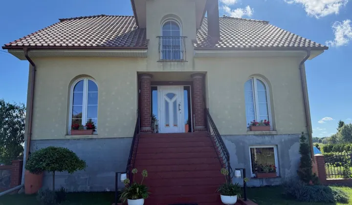 dom wolnostojący, 7 pokoi Brójce