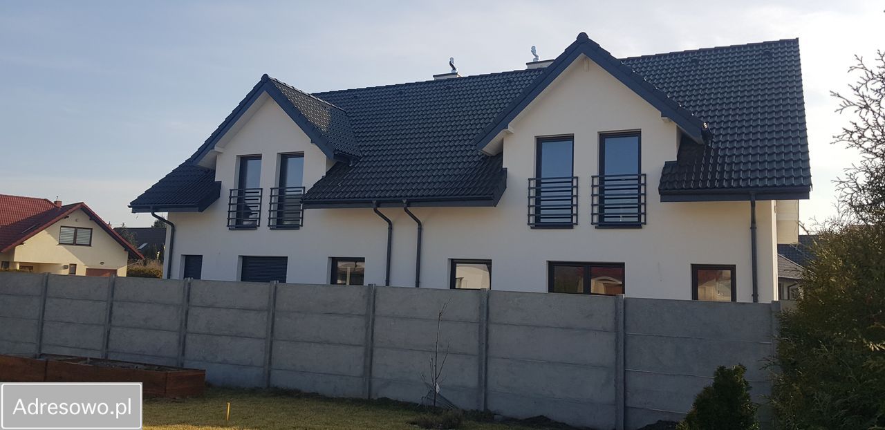 bliźniak, 5 pokoi Kamień Pomorski. Zdjęcie 1