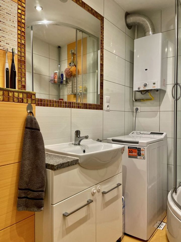 Mieszkanie 3-pokojowe Kędzierzyn-Koźle Pogorzelec, ul. Aleja Partyzantów. Zdjęcie 8