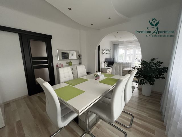 dom wolnostojący, 6 pokoi Jędrzejów, ul. Kadłubka. Zdjęcie 4