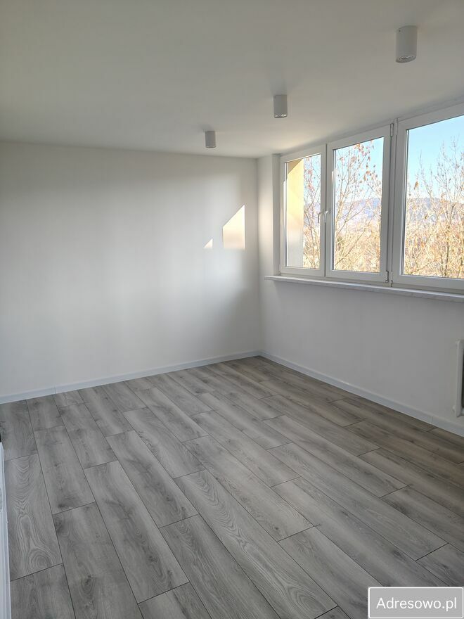 Mieszkanie 3-pokojowe Bielsko-Biała Śródmieście, ul. Henryka Siemiradzkiego. Zdjęcie 7