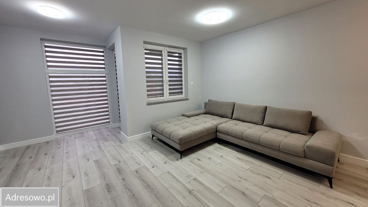 dom szeregowy, 5 pokoi Święta Katarzyna, ul. Cicha. Zdjęcie 14