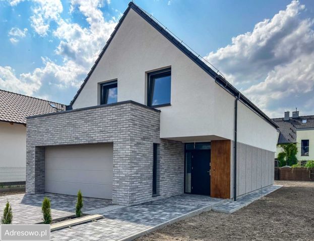 dom wolnostojący, 5 pokoi Wrocław Polanowice, ul. Polanowicka. Zdjęcie 1